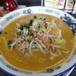 中華麺房 東龍 - 「みそらーめん」が良い香りとともに着丼＼(^o^)／