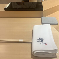鮨 一 - 