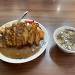 中華料理 宝亭 - カツカレー