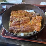 Unagi Kappou Mikawa San Suitei - ご飯の中にも蒲焼が…
