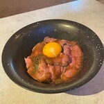 烤牛肉蓋飯