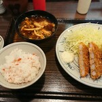 百年亭 - えびかつと梅ごはん