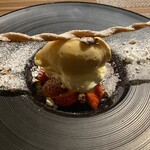 ビストロ ウエノ ニバンチョウ - 苺とマスコレコーネ