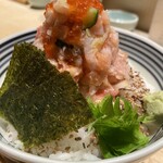 日本橋海鮮丼 つじ半 - 