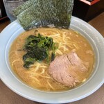 寿々喜家 - ラーメン（中盛）