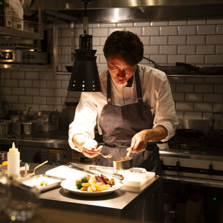 Chef Shiba trained in France and served as head chef at a famous restaurant in Karuizawa.