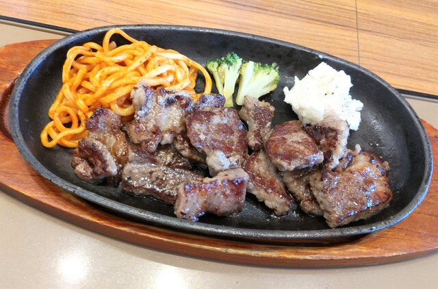 やよい軒 苫小牧明野新町店 - 苫小牧（食堂）の写真