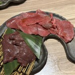 焼肉&ホルモン食べ放題 江戸門 - 