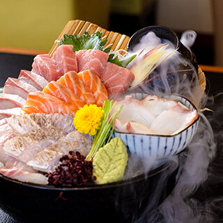 “Otokomae Sashimi Assortment” “Nasu Kyoza” ◆ Creative Cuisine that highlight the ingredients