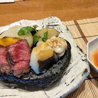 ダイナミックキッチン＆バー 響  新宿サザンタワー店 - 牛ステーキ、真鯛。白子