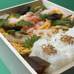 京趣味 菱岩 - 白ご飯は二段重ね・２人前