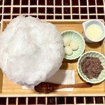 甘味や 澤田商店 - しろみつ White Suger（350円）・みるく、あずき、白玉（350円）