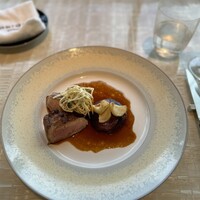 ベージュ アラン・デュカス 東京 - 