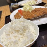 大かまど飯 寅福 - 白米。