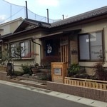 お店の前はあまり変わりませんが。