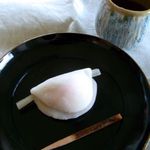 まめ - 花びら餅