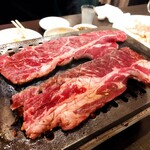 近江牛焼肉 囘 - 