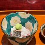 割烹 西むら - メジマグロ　炭火メジマグロの皮　鬼おろし　濃厚な脂と鬼おろしのさっぱりした組み合わせ