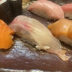 Kaitenzushi Honjin - 