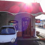 トム - 吉野ストア・下市口店のすぐ横です