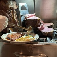 ロウリーズ・ザ・プライムリブ 恵比寿ガーデンプレイス店 - 