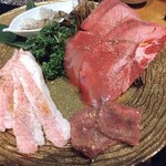 焼肉トラジ - 