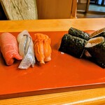 Sushi Tokusuke - マグロ、さより、赤貝、干瓢巻き
