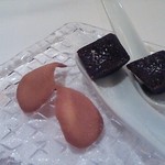 レ ジョイエ - チョコレートとシナモンのお茶菓子