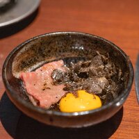 蕃 YORONIKU - 2024.2 ザブトンのすき焼きトリュフ添え