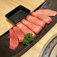 個室焼肉 さんびょうし 別邸 - 