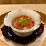 日本料理 かしづき - 豆乳パンナコッタ　苺　梅酒　空豆の蜜煮　