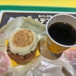 McDonald's - 単品注文の珈琲とソーセージマフィン