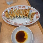 聚香楼 - 焼き餃子（８個入り）