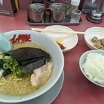 山岡家 - 料理写真: