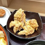 鶏三和 - 親子丼唐揚セット 1,570円