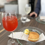 IL PLANETARIO - ブラッドオレンジソーダ／原種の夏みかんのソルベジュレ／ミルクドレイクのドーナツ