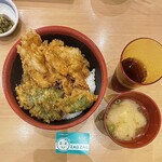 Tempura Ichidai - 肉天丼¥1180内 めかぶ明太子食べ放題付、ご飯大盛り無料おかわり有料
