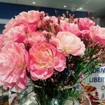 リベルテ・パティスリー・ブーランジェリー - 