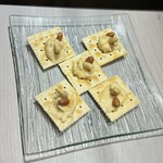 Meshiya Hinata Kurabu - ナッツとメープルクリームチーズ