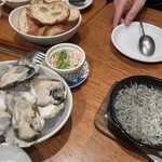 魚とワインはなたれThe Fishand Oysters - 