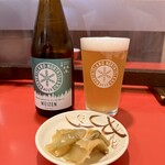 カドヤ食堂 - クラフトビール ヴァイツエン 880円（ザーサイ付き）