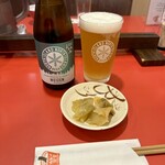 カドヤ食堂 - クラフトビール ヴァイツエン 880円（ザーサイ付き）