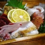 無尽 - 鶏刺盛り合わせ