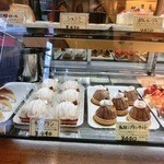 パティスリー・アンピフルリ - 