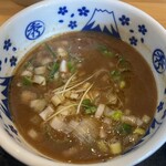 Menya Maruhide - つけ麺 900円 (つけ汁)