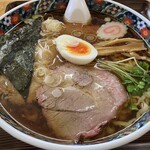 Shirakawa Te Uchi Ramen Usagi - 特製中華