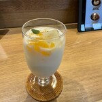 Spice and Vegetable 夢民 - 期間限定の柑橘ラッシー、これもうまし