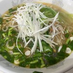 ザ･ラーメン屋 - 味噌ラーメンは、単品で食べると950円である。