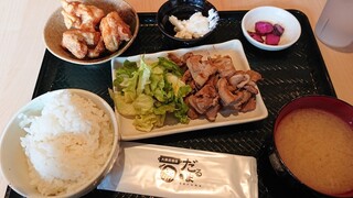 Taishuu Izakaya Daruma - しょうが焼き&唐揚げ定食 ¥850