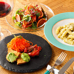 ピクニック トウキョウ - コース2h飲み放題5品コース　前菜3種・サラダ・メイン　※その時によりかわります